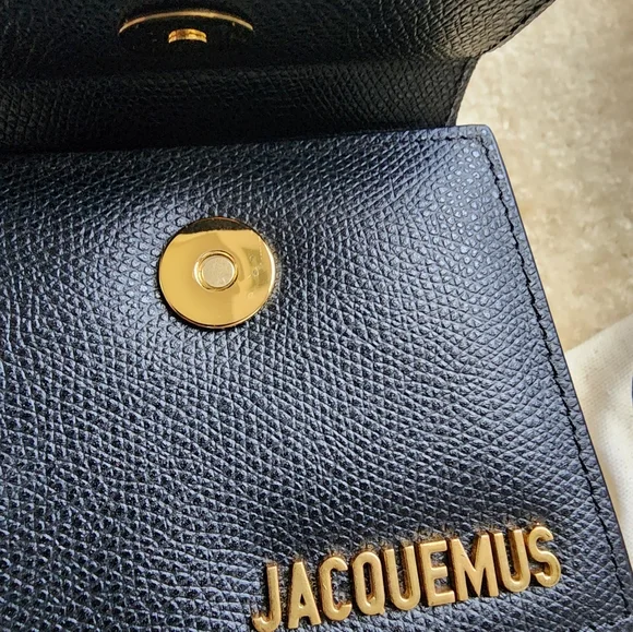 Jacquemus le Chiquito